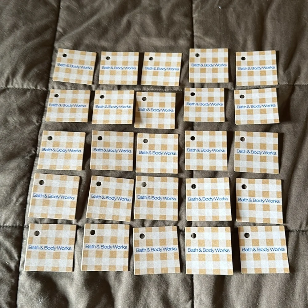 Bath & Body Works Small Cardboard Gingham Gift Tags
